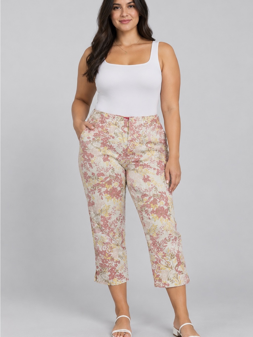 Gloria Vanderbilt Floral Cropped Pull-On Pants in Blush and Cream